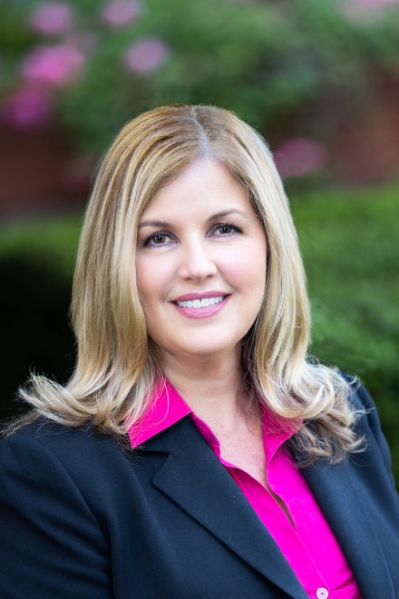 Portrait of Gloria Sanchez-Rico, Vice President and Chief Nurse Executive