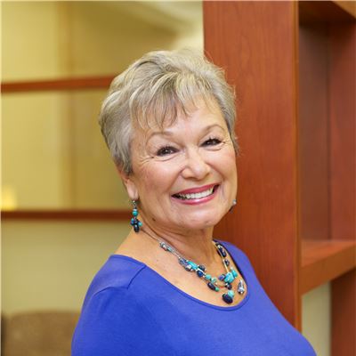 Patient story headshot: Anita