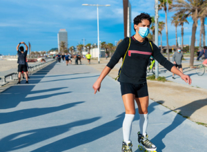 Tips for Wearing Masks in the Summer