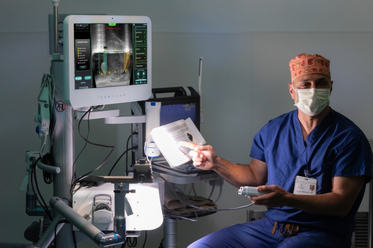Armen Dikranian, MD